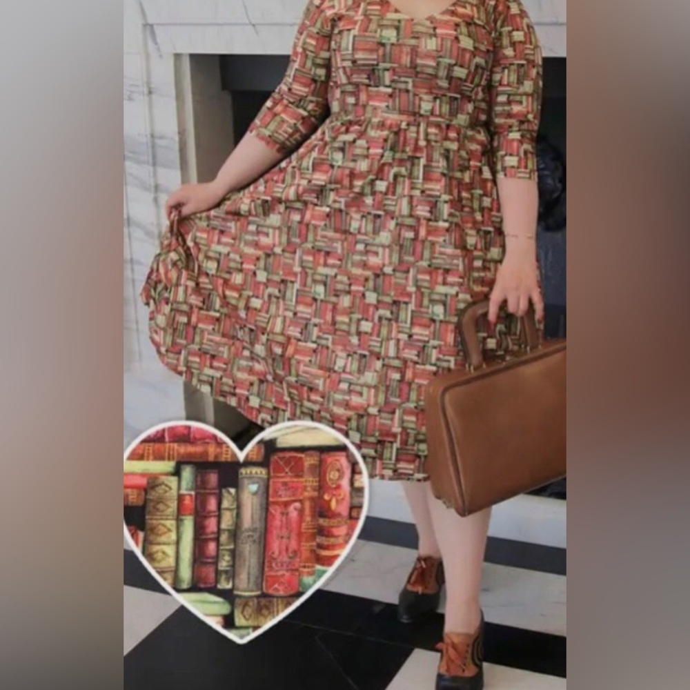 📚Dolly And Dotty Billie Book Stack Dress 
Brand New Never Been Opened - Picture 4 of 11
